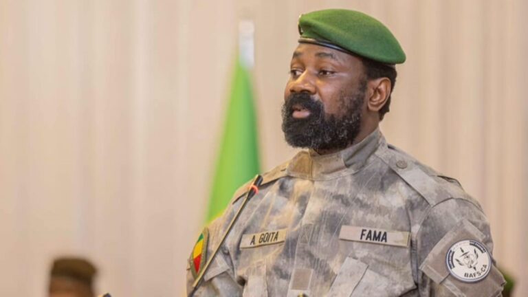 « Ma satisfaction est d’autant plus grande que vous avez réussi, sans incident majeur, le retrait des forces étrangères du Mali après une décennie de présence inefficace ».