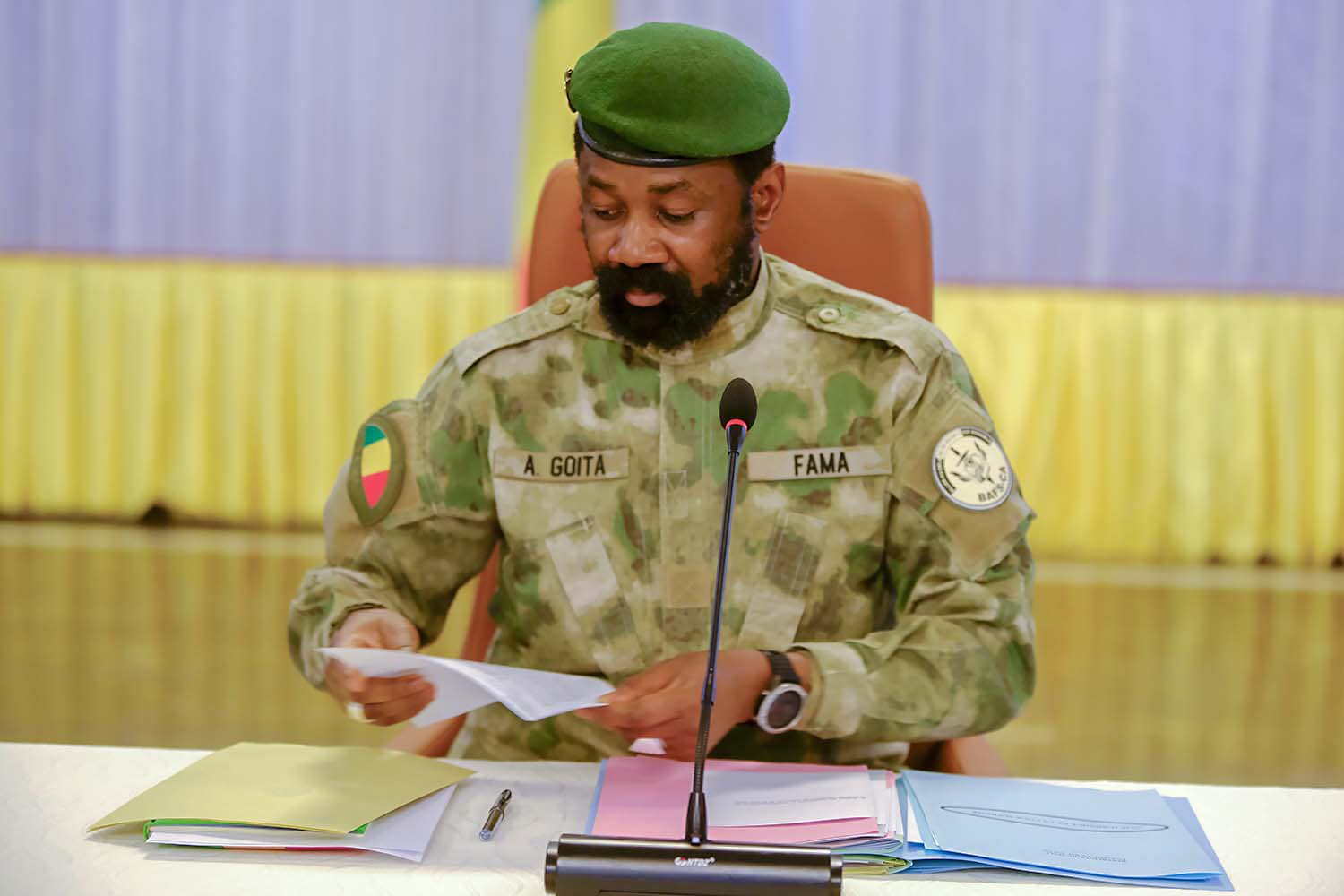 L’Association dénommée « Coordination des Mouvements, Associations et Sympathisants de l’Imam Mahmoud Dicko », en abrégé (CMAS), est une association de droit malien créée suivant le récépissé de déclaration d’association n°0035/MATD-DGAT du 05 décembre 2019. Depuis un certain temps elle s’adonne à des activités contraires à ses objectifs et à son statut.