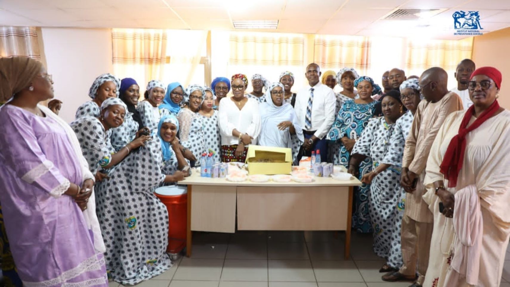 Sous le thème national « Le défi de la représentativité des femmes à la vie publique », l’INPS marque son engagement en faveur de l’égalité des genres.