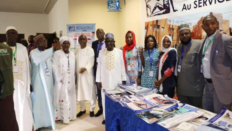 Le congrès sera une opportunité pour le Mali de réunir les experts nationaux et internationaux de la SST pour échanger sur les expériences afin de promouvoir la Santé et la Sécurité au Travail, SST, diffuser les meilleures pratiques SST pour la productivité des entreprises et sensibiliser les différents acteurs pour un développement durable et nous appuyer ainsi dans la promotion de la SST au Mali