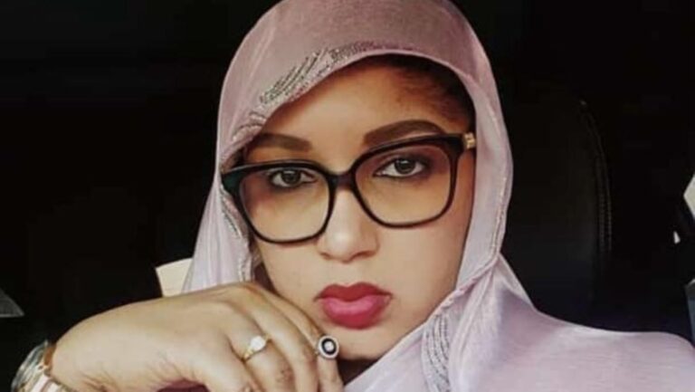 Fidèle à ses valeurs altruistes, la Présidente BATOULY a toujours accordé une place spéciale aux enfants et aux plus démunis dans ses célébrations personnelles. « C’est une manière pour moi de redonner et de partager des moments de joie avec ceux qui en ont le plus besoin », confie-t-elle.