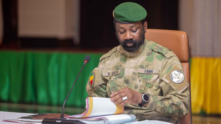 Après examen des points inscrits à l’ordre du jour, le Conseil a adopté des projets de texte et entendu des communications