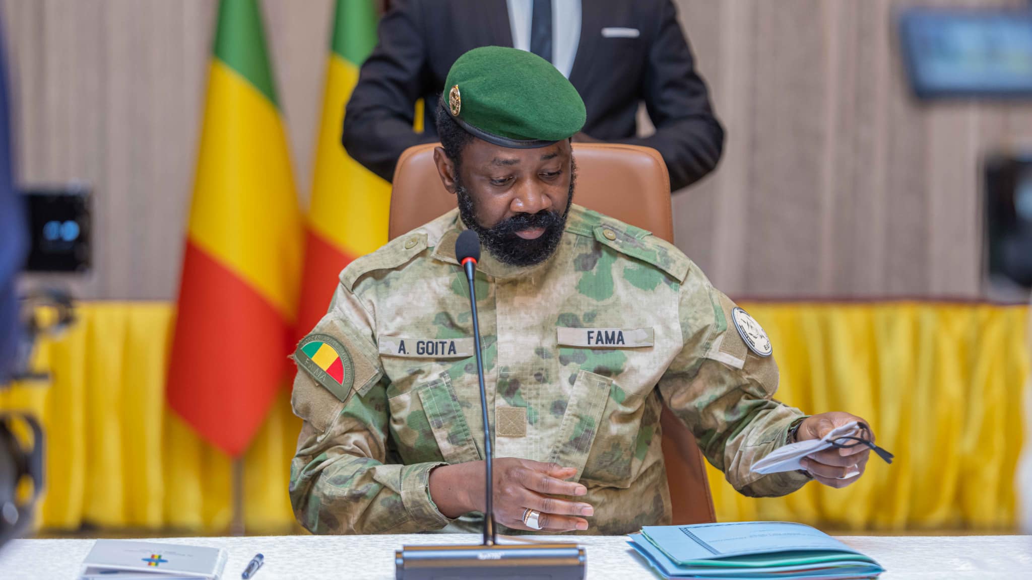 Le Conseil des Ministres a approuvé la nomination des représentants de l’Etat, notamment aux postes de Directeurs de Cabinet, Conseillers aux Affaires Administratives et juridiques, Conseillers aux Affaires économiques et financières, Conseillers à la Sécurité et à la Protection civile, Conseillers aux Affaires sociales et culturelles dans certains Gouvernorats ; de Préfets ; de 1er et de 2ème Adjoints aux Préfets de Cercles.