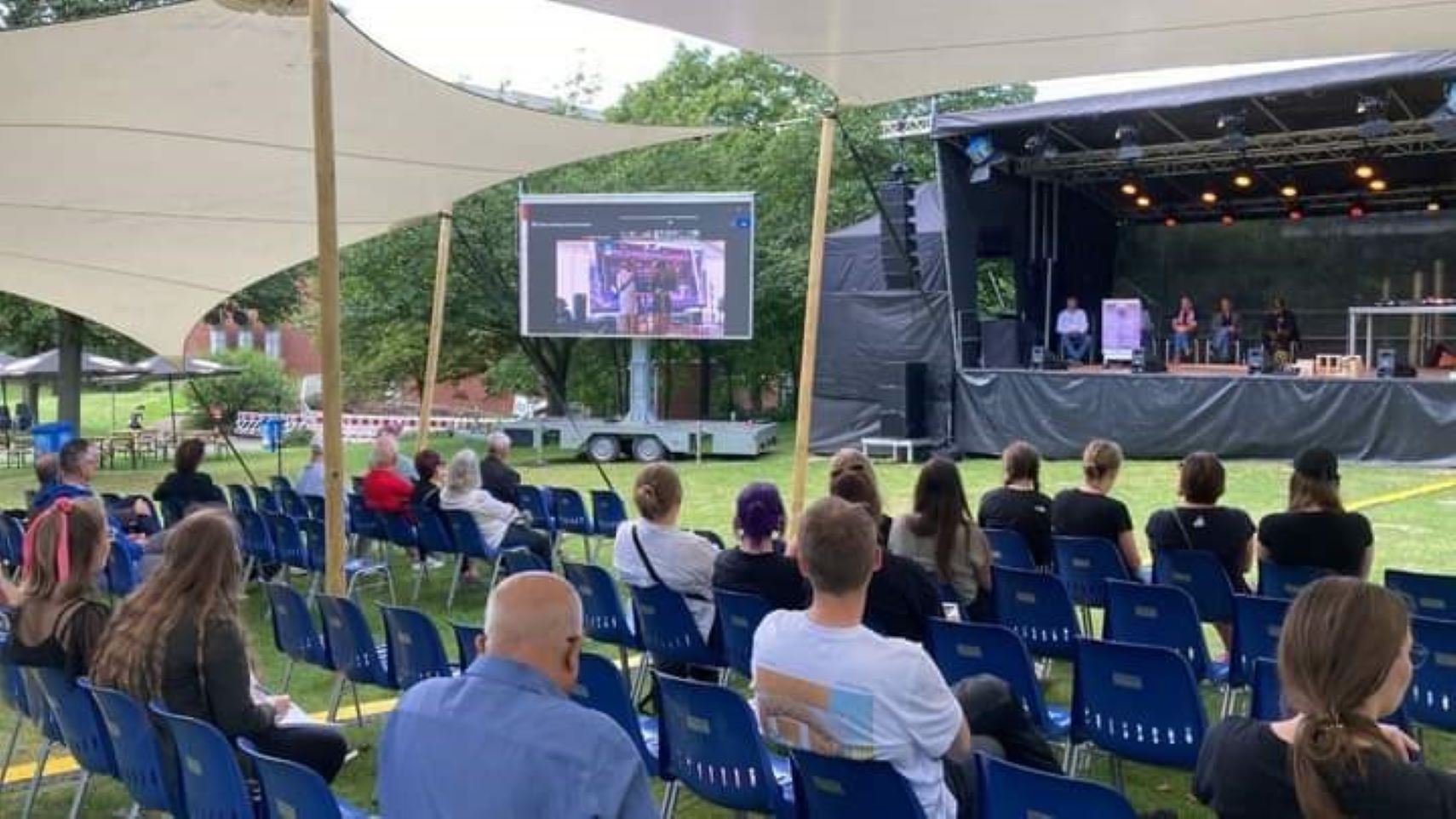 Pour renforcer les relations bilatérales entre le Mali et l'Allemagne, Kabakoo Academies, en collaboration avec plusieurs structures germano-maliennes, a initié la première édition du Festival Highdigenous Live, placée sous le thème : « La décolonisation des savoirs au Mali et en Allemagne ».