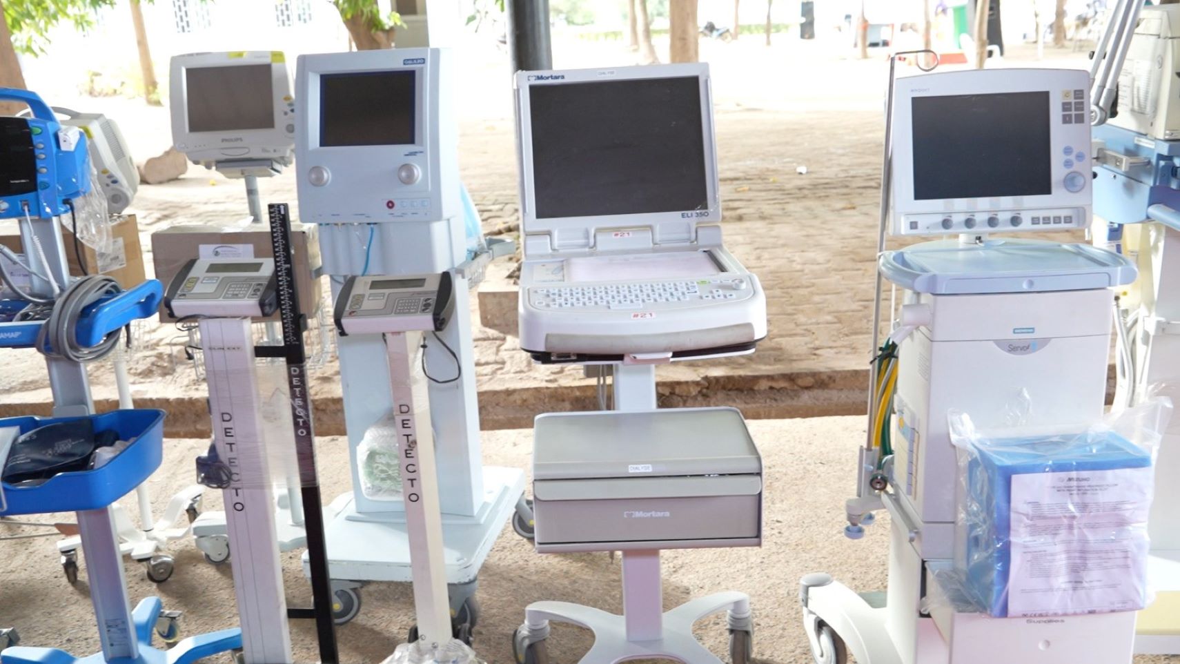 Le médecin Colonel a saisi cette occasion pour officialiser l’acquisition et l’installation en cours du nouveau scanner à l’hôpital de Sikasso après la visite du président de la transition dans la capitale du Kénédougou. Pour un coût total de 900 millions de Fcfa, ce montant est acquis et financé par le budget national.