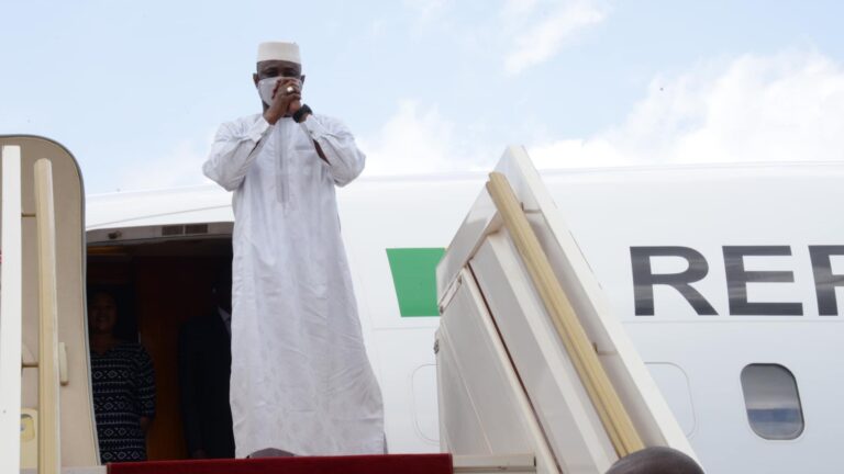 La participation de S.E. le Colonel Assimi GOITA à cet événement international témoigne de l'engagement du Mali à approfondir sa coopération avec la Chine, un partenaire stratégique de longue date. Cette rencontre offre l'opportunité d'explorer de nouvelles voies de collaboration et de consolider les acquis dans les relations sino-maliennes.