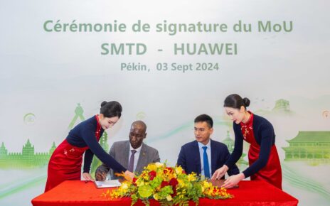 Ce projet, en partenariat avec CITCC (China International Telecommunication Construction Corporation), vise à renforcer la surveillance vidéo à Bamako et dans les capitales régionales, déployer 1000 km de fibre optique, et construire un datacenter de dernière génération pour centraliser les données publiques et développer un cloud gouvernemental.