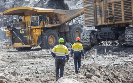 Le ministre de l'Economie et des Finances et le ministre des Mines informent l'opinion publique nationale et internationale que le groupe Barrick Gold n'a pas honoré les engagements auxquels il a souscrit dans l'accord conclu et dont la mise en œuvre a commencé le 04 octobre 2024.