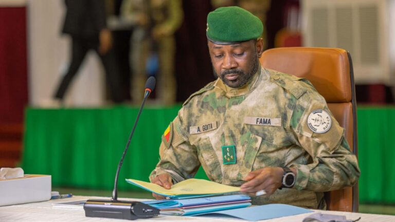 Après examen des points inscrits à l’ordre du jour, le Conseil a adopté un projet de texte, procédé à des nominations et entendu des communications.