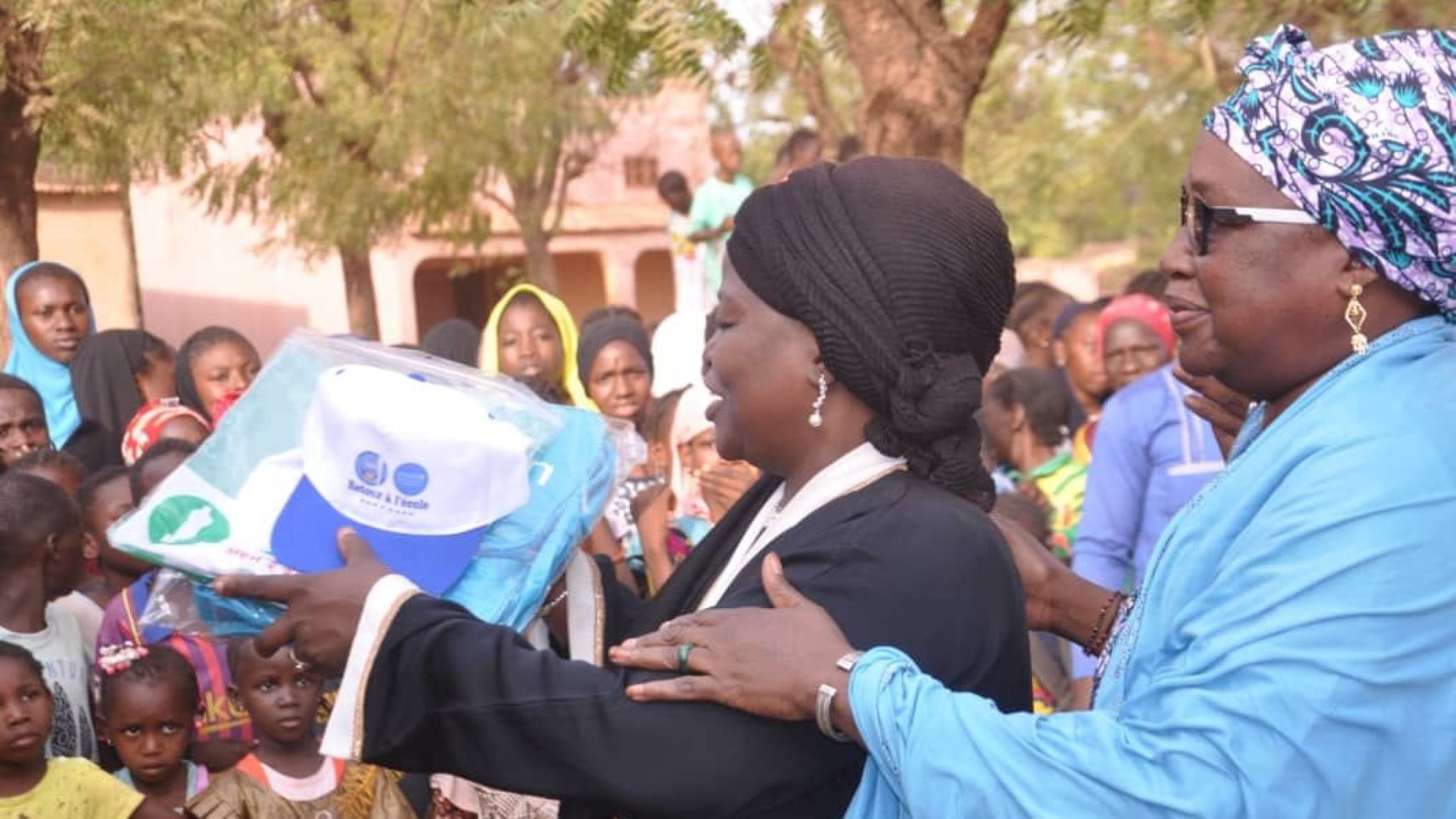 Cette campagne lancée le 20 septembre 2024 par le ministre de l'Education Nationale, Dr Amadou Sy Savané a pour thème national « Inscription massive des enfants dans les structures éducatives ».