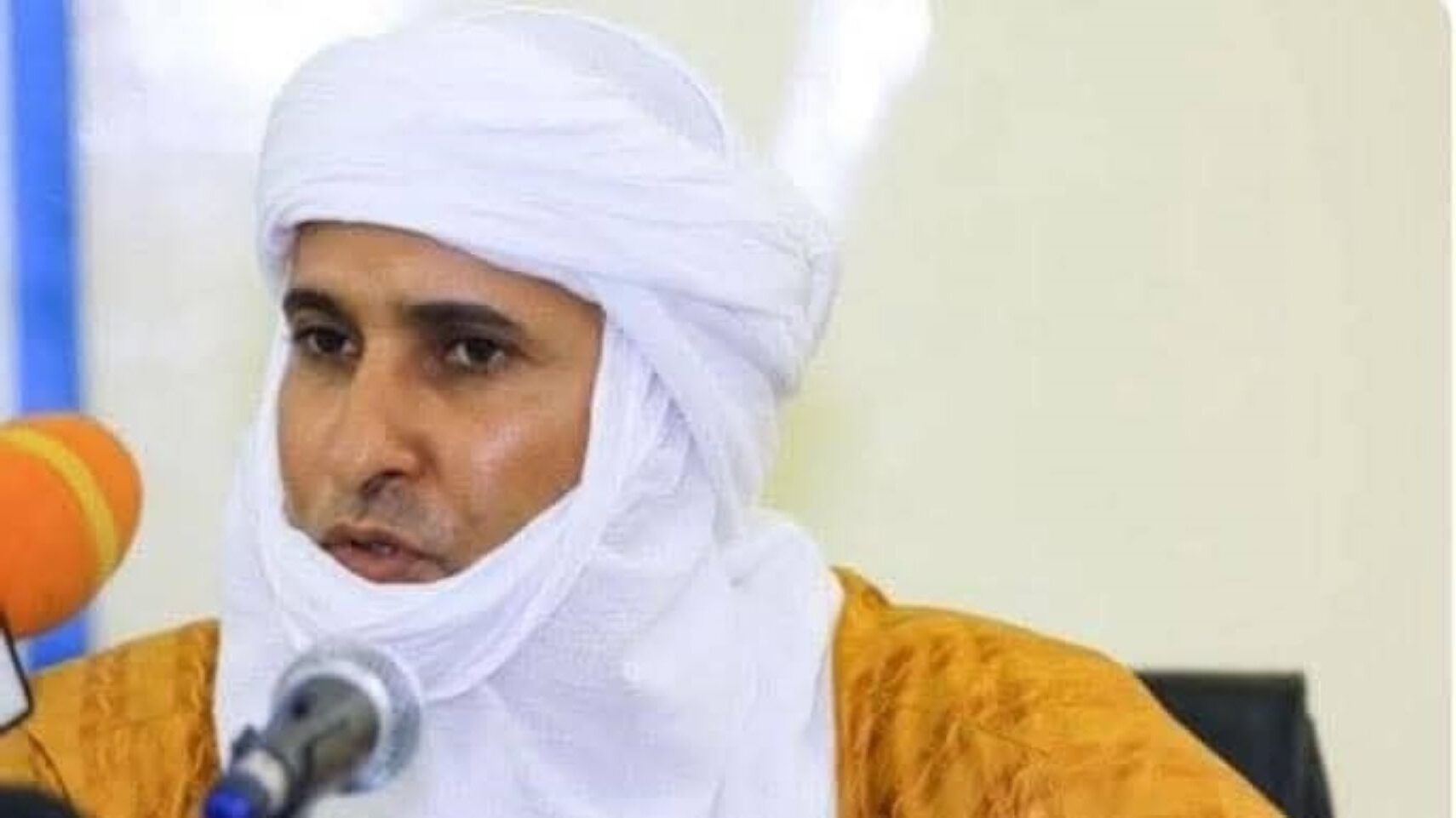 Un communiqué signé par Mohamed Elmaouloud Ramadane, Porte-Parole du FLA, a confirmé le décès de Fahad Ag Almahmoud ainsi que de plusieurs autres responsables. Par ailleurs, les principaux groupes armés séparatistes opposés aux forces gouvernementales dans le nord du Mali ont annoncé la formation d’une nouvelle coalition politico-militaire baptisée « Front de Libération de l’Azawad » (FLA).