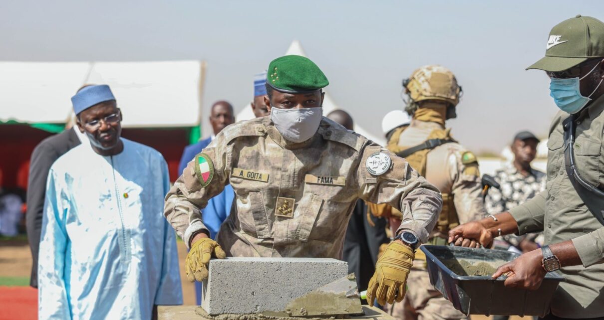 Le Président de la Cour Suprême, Dr Fatoma Théra, a salué cette initiative comme une preuve de l’engagement du Chef de l’État envers la bonne gouvernance et la reddition des comptes. « La réalisation de ce projet, malgré les contraintes budgétaires et les priorités de l’État, démontre la volonté politique constante de doter notre pays d’institutions fortes, crédibles et fiables, à la hauteur des attentes des citoyens », a-t-il déclaré.