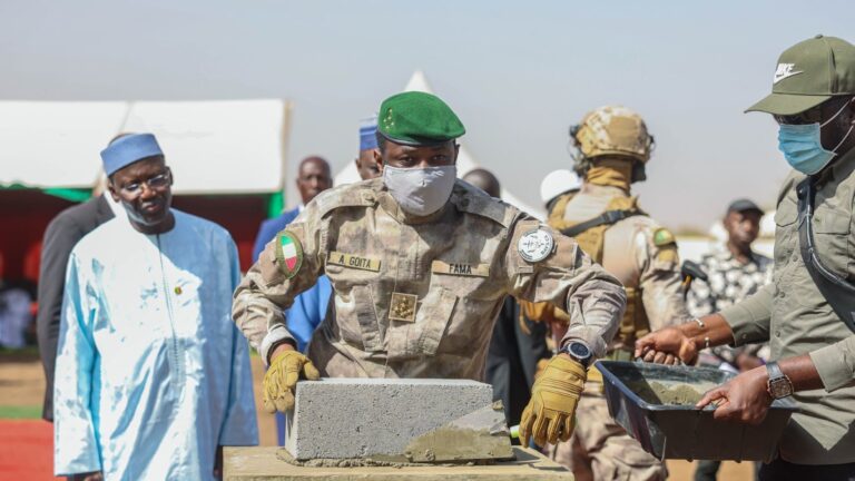 Le Président de la Cour Suprême, Dr Fatoma Théra, a salué cette initiative comme une preuve de l’engagement du Chef de l’État envers la bonne gouvernance et la reddition des comptes. « La réalisation de ce projet, malgré les contraintes budgétaires et les priorités de l’État, démontre la volonté politique constante de doter notre pays d’institutions fortes, crédibles et fiables, à la hauteur des attentes des citoyens », a-t-il déclaré.