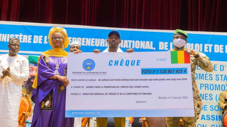 cheque géant-apej mali