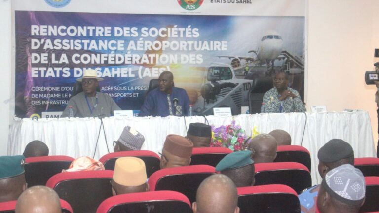 Parmi les thèmes centraux abordés figurent l’harmonisation des procédures d’assistance aéroportuaire, les pistes de coopération et de mutualisation des moyens, les systèmes de management de la sécurité et de la qualité, la mise en place d’un système d’évaluation par les pairs et la fiscalité des sociétés d’assistance aéroportuaire.