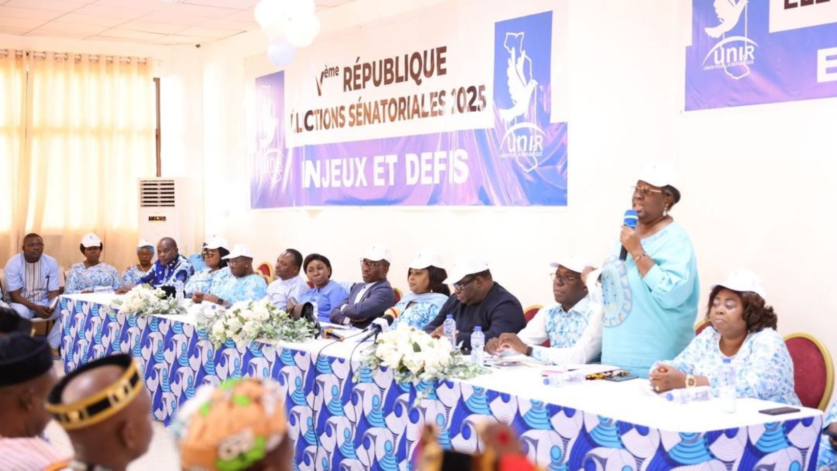 Dans le cadre des élections sénatoriales prévues pour le 15 février 2025, le parti Union pour la République (UNIR) a intensifié ses actions de sensibilisation et d’échanges avec les forces vives du Grand-Lomé.