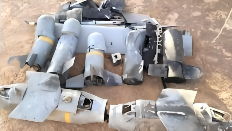 Le Gouvernement de la Transition du Mali relève pour ensuite le déplorer que, pour être crédible et sincère, la junte algérienne aurait dû accepter de déférer devant la Cour internationale de Justice. Ce refus atteste non seulement de la négation de la justice internationale par la junte algérienne, mais également de son mépris de la légalité internationale. C'est également un aveu qui prouve à suffisance à la face du monde son indubitable culpabilité.