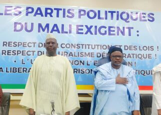 Les responsables politiques ont précisé qu'ils restent ‘’ attentifs aux conclusions de la phase nationale en cours, sur la base desquelles sera établi ‘’ un calendrier d'actions futures’’.