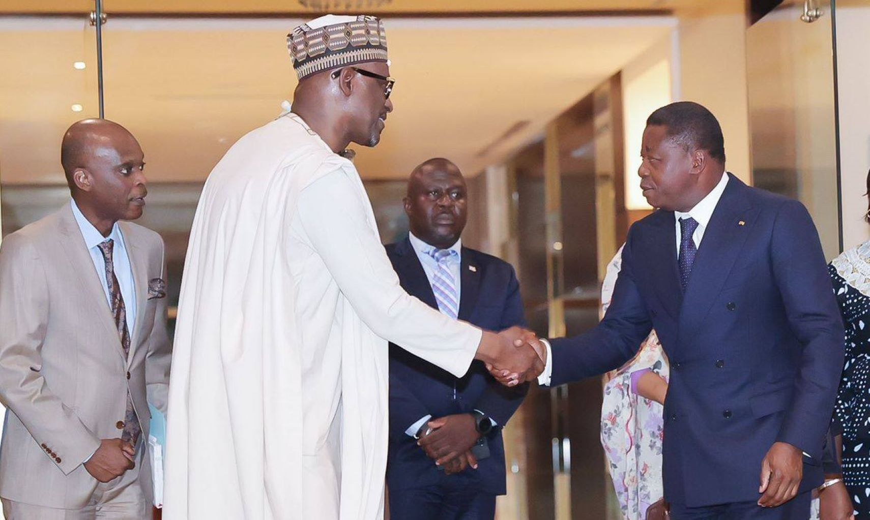 Le ministre malien des Affaires étrangères et de la Coopération internationale, Abdoulaye Diop, s’est particulièrement félicité de la désignation de M. Gnassingbé à la tête du Conseil. « Sa désignation est un signal fort qui honore le Togo et reflète la confiance placée en lui par ses pairs », a-t-il déclaré au nom de la délégation.