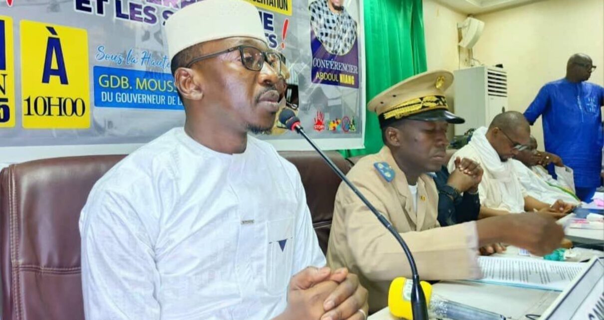 Le parrainage de Daouda Camara a conféré une dimension symbolique forte à l’événement, traduisant l’engagement actif de la Présidente Fatoumata Batouly Niane dans la lutte pour la stabilité, la paix et l’éveil citoyen des jeunes. « Notre présence à cette conférence, à travers le parrainage de Daouda Camara, est un message fort que nous adressons à la jeunesse malienne : vous êtes les acteurs du changement, et vous ne serez jamais seuls dans ce combat pour un Mali sécurisé et débarrassé des fléaux qui freinent son développement », a déclaré un collaborateur de la Présidente.