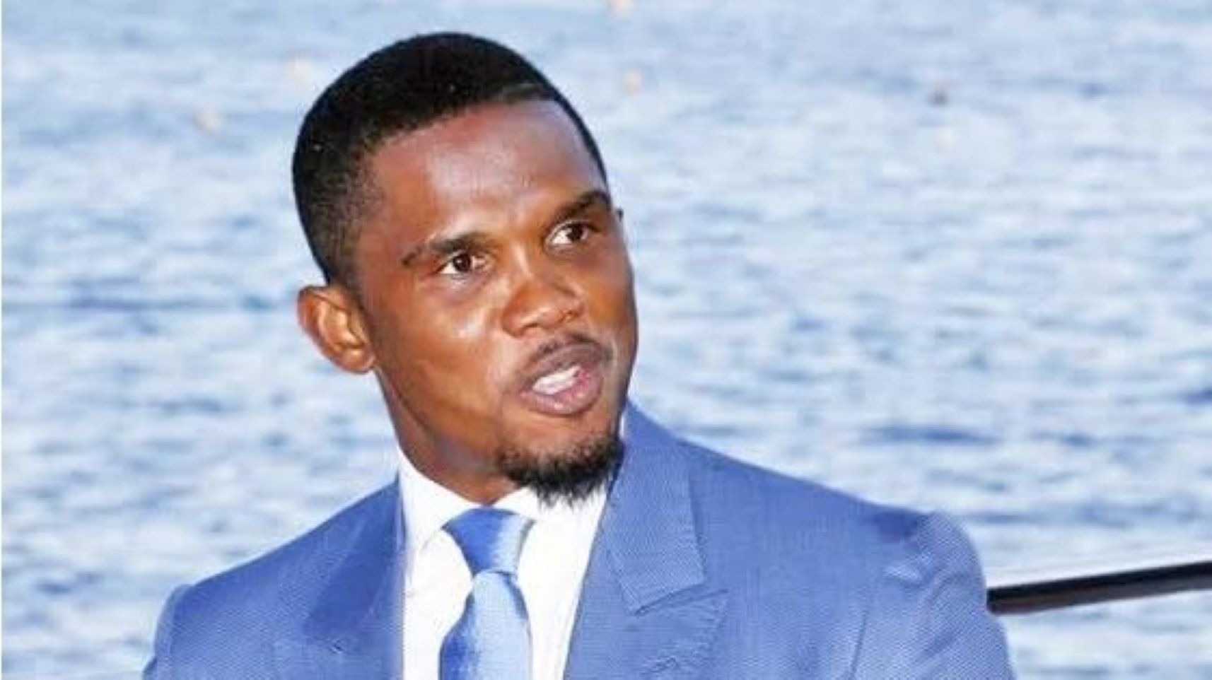 Aujourd'hui, il est à la tête de la Fédération Camerounaise de Football (FECAFOOT), avec une ambition claire : insuffler un nouvel élan au football de son pays. Ce choix, un acte d'amour et de dévotion envers sa nation, n'est pourtant pas sans embûches. Alors que les résultats de ses réformes commencent à se faire sentir, une vague de dénigrement semble vouloir éclipser son travail acharné.