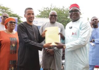 Avec « AV SUGU », l’INPS donne une nouvelle impulsion à la protection sociale au Mali, espérant ainsi améliorer la qualité de vie de milliers de Maliens tout en renforçant l’inclusion sociale et économique du pays.