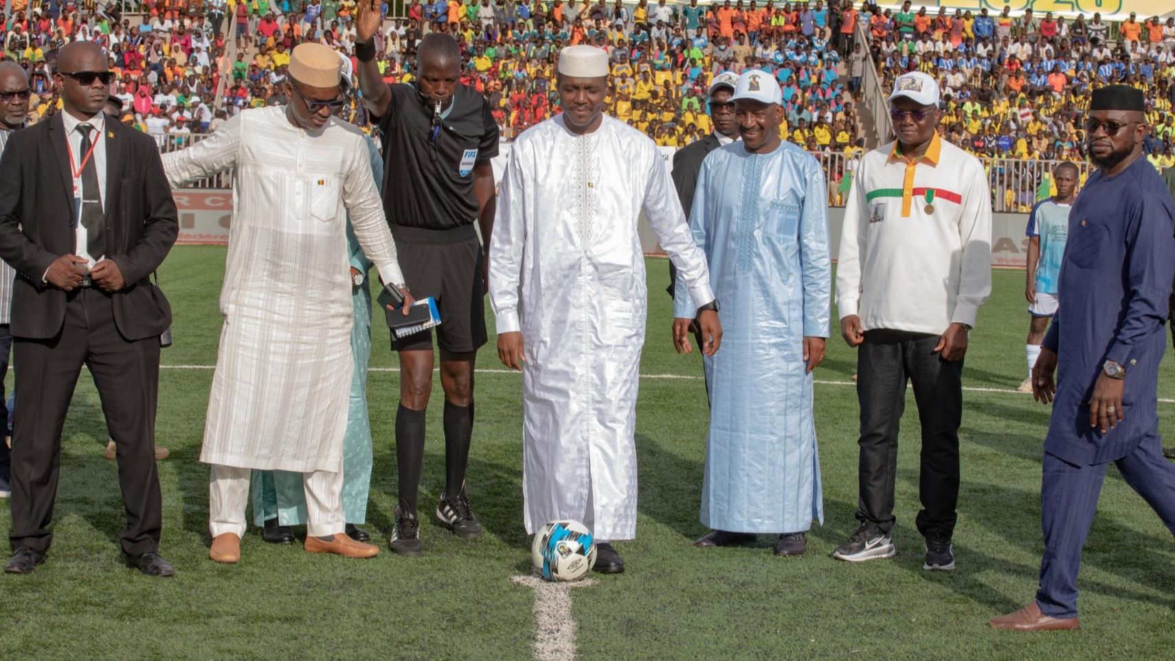 La Super coupe Général d'Armée Assimi Goïta représente un vecteur essentiel dans la détection de jeunes talents pour nourrir et faire émerger une nouvelle élite sportive malienne, afin de propulser le football national vers de nouveaux sommets