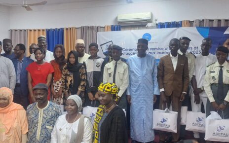 Ces initiatives s'inscrivent dans une vision du Gouvernement du Mali à vouloir renforcer l'inclusion numérique, à réduire les inégalités d'accès aux TICs et à doter les acteurs du système éducatif des outils modernes et performants.