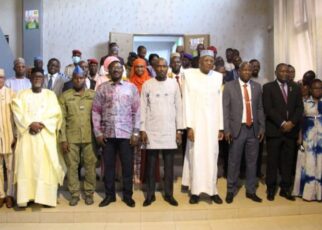 Cette rencontre technique, prélude indispensable à la réunion des Ministres des Affaires étrangères du 26 novembre, visait à examiner et à valider les projets d’instruments juridiques, ainsi que les rapports d’activité et de perspectives de l’AES. Ces documents cruciaux formeront l'ossature des décisions soumises aux Chefs d'État