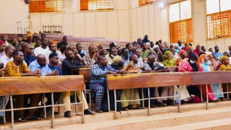 Dans une démarche visant à garantir la transparence absolue et l'équité de ce processus de sélection, le ministre a rappelé l'importance du respect strict des consignes régissant le déroulement des épreuves.