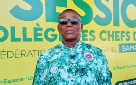 En marge de ce sommet historique, Omar Michel Kopia, figure de la société civile burkinabè et président de l’organisation « Burkina Rempart », a livré un témoignage poignant sur la réalité de l’intégration sahélienne et les progrès sécuritaires sur le terrain