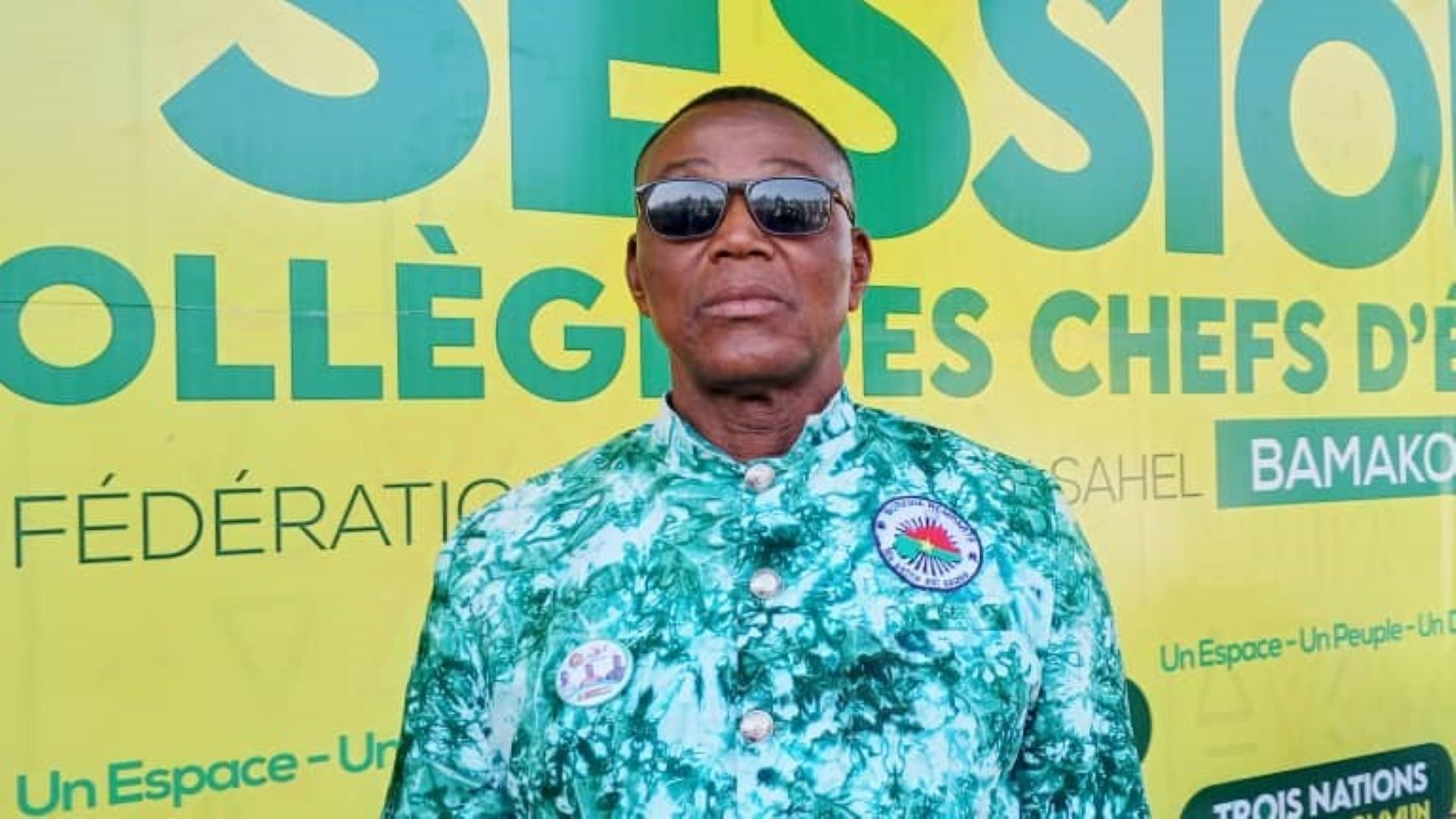 En marge de ce sommet historique, Omar Michel Kopia, figure de la société civile burkinabè et président de l’organisation « Burkina Rempart », a livré un témoignage poignant sur la réalité de l’intégration sahélienne et les progrès sécuritaires sur le terrain