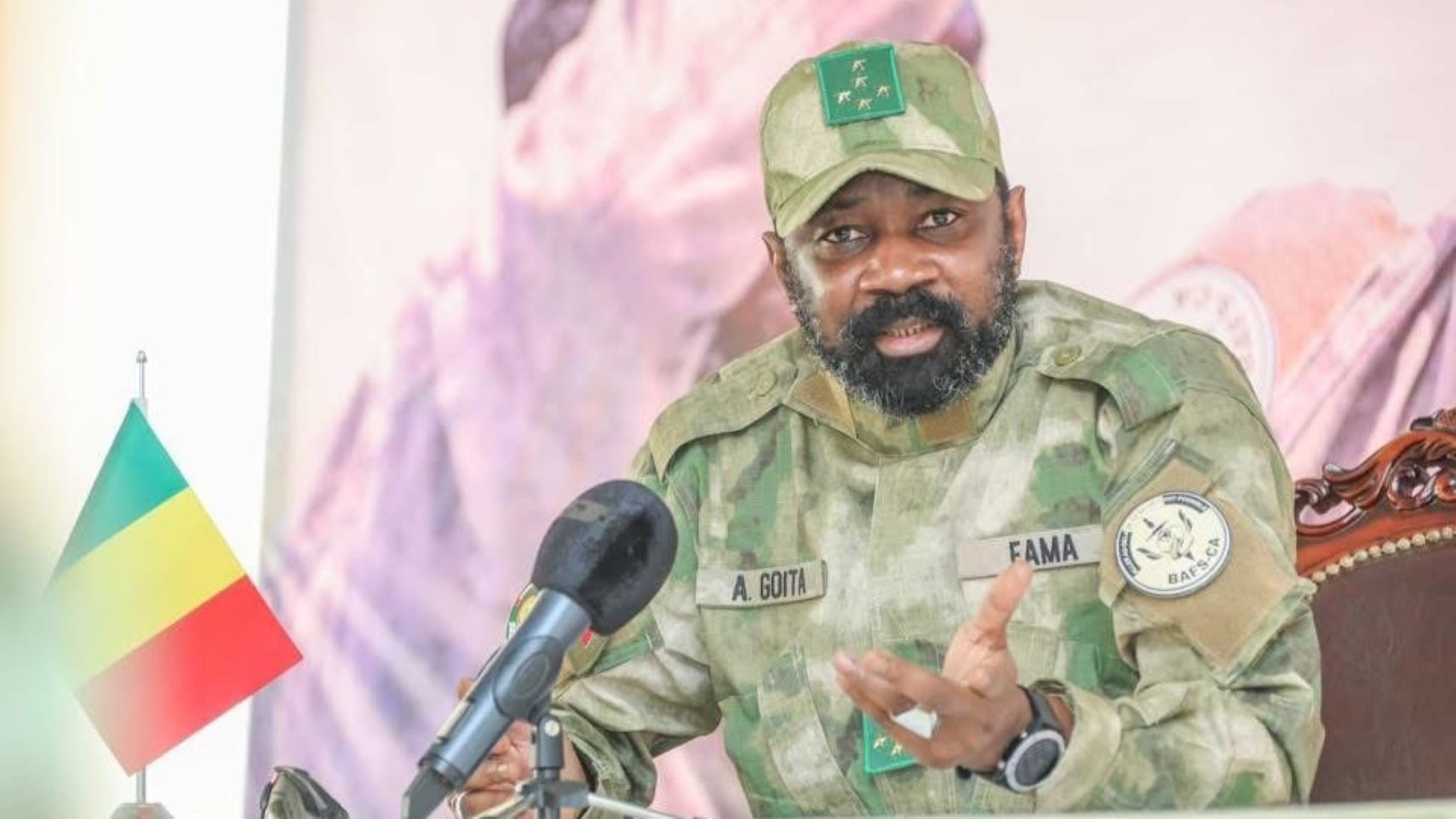 Plus qu’une simple commémoration, le 20 janvier est également un moment d’examen collectif de conscience, de gratitude profonde à l’endroit de ces braves femmes et hommes qui portent, avec honneur et constance, les couleurs de la Nation tout en se dédiant à la défense du territoire et à la protection des personnes et des biens.