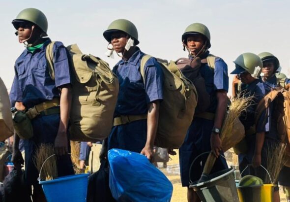 Selon les informations communiquées au Conseil, cette 7ᵉ cohorte regroupe un effectif particulièrement important et diversifié. Elle concerne 634 enseignants des collectivités territoriales, 255 auditeurs de justice, 120 greffiers en chef, 759 admis à la Fonction publique de l’État, 162 élèves fonctionnaires de l’École nationale d’Administration ainsi que le reliquat des cohortes antérieures n’ayant pas encore accompli leur service militaire obligatoire.