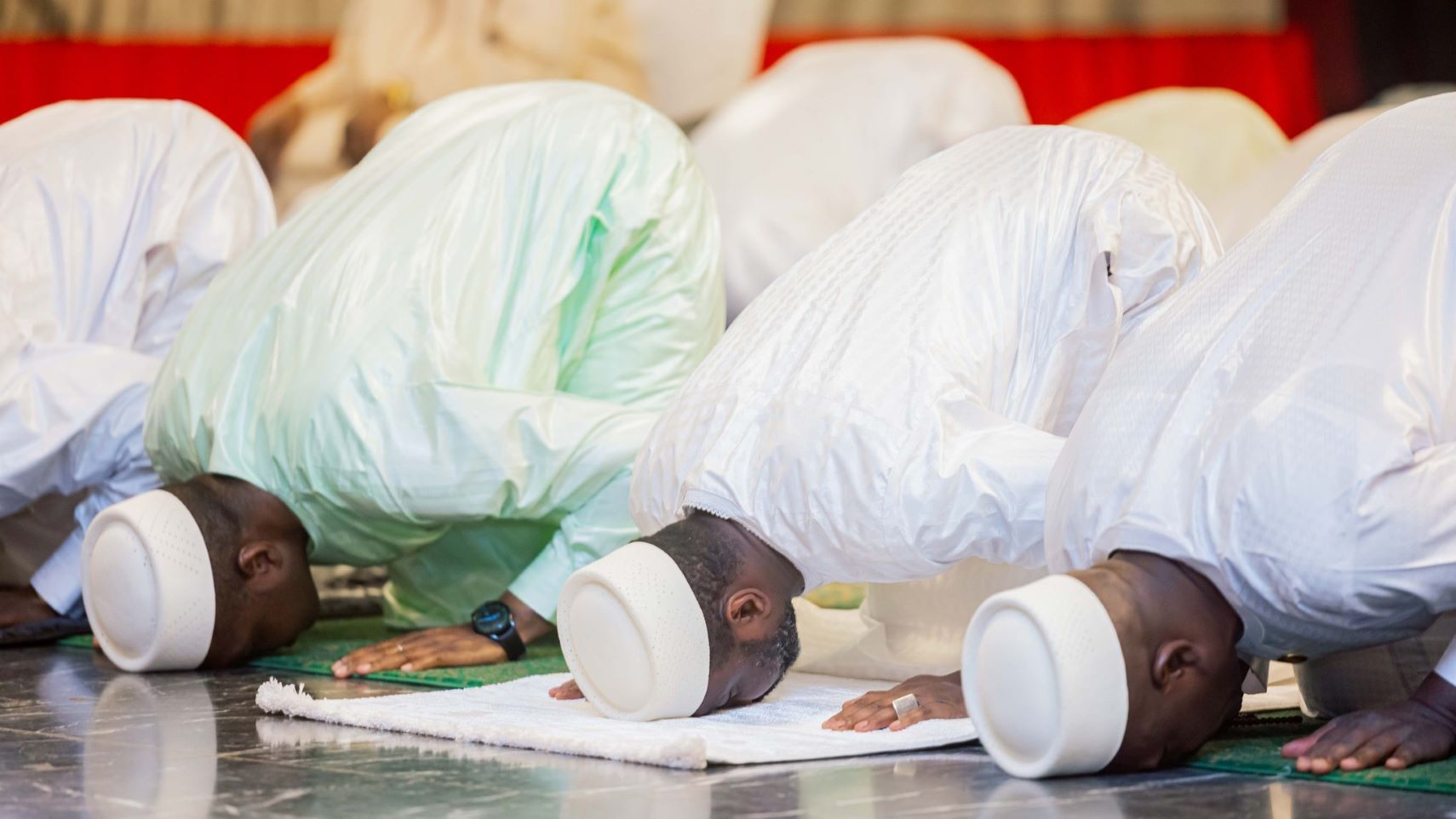 Le Président de la Transition a par ailleurs rappelé la consécration de 2026-2027 à l’éducation et à la culture, dans une perspective de refondation du système éducatif et de valorisation du capital humain. « Cette initiative vise à promouvoir notre souveraineté », a-t-il affirmé, inscrivant cette orientation dans une vision plus large de transformation structurelle du pays