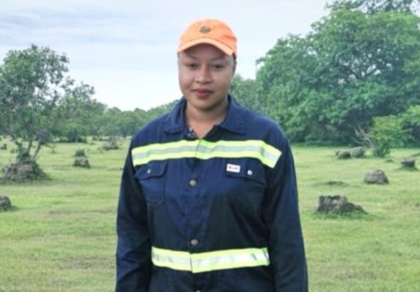 Dans les laboratoires, sur les sites d’exploration, au sein des entreprises ou dans nos communautés, les femmes participent activement à la transformation des richesses de notre sol en opportunités économiques et sociales pour nos populations », souligne Mme Salamenta