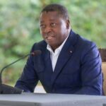 Sur la base des enseignements tirés du bilan de la Feuille de route 2020-2025, de l'analyse de la conjoncture internationale et des orientations définies par le Président du Conseil, il a été officiellement lancé le processus de formulation des programmes de la Feuille de route gouvernementale 2026-2031, articulée autour des trois (3) axes stratégiques précédemment énoncés