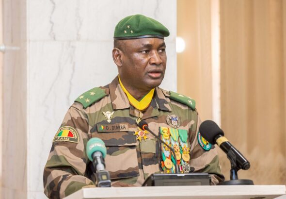 Effectivement, hier, 25 février 2026, les famines ont repoussé des attaques coordonnées, simultanées et complexes dans pratiquement sept de nos localités, y compris Kidal, Gao, Kona, Mopti, Sévaré et Bamako et Kati.