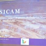 Le cadastre minier est un système qui comprend l’ensemble des dossiers et des cartes relatifs aux titres miniers, notamment la propriété et la détention de ces titres : qui en est le détenteur ? Quelle en est la superficie et quelle en est la durée ?, etc.