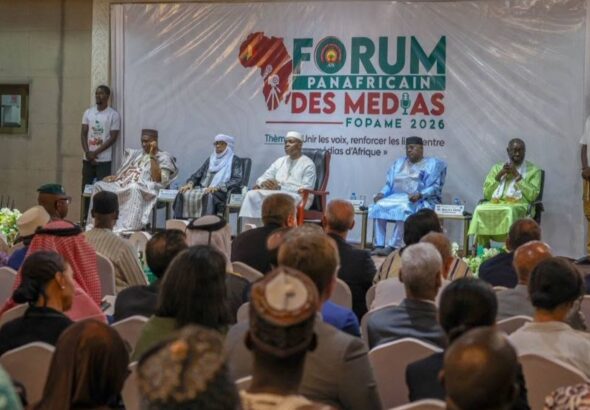 Le FOPAME 2026 a enregistré une participation remarquable de professionnels des médias venus de plusieurs pays du continent et d’ailleurs. Les délégations du Maroc, invité d’honneur, du Burkina Faso, du Niger, du Sénégal, du Bénin, de la Côte d’Ivoire, de la République démocratique du Congo, du Cameroun, du Tchad, de la Palestine, d’Haïti et du Togo ont notamment pris part aux travaux.