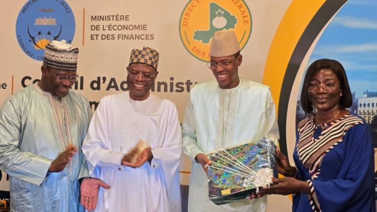 Sous son leadership, la DGI du Mali s’affirme comme un acteur majeur de la coopération fiscale sous-régionale. Son action s’inscrit notamment dans une dynamique de digitalisation des procédures, de renforcement des capacités des agents, d’amélioration du recouvrement, d’élargissement de l’assiette fiscale et de simplification des démarches pour les contribuables.