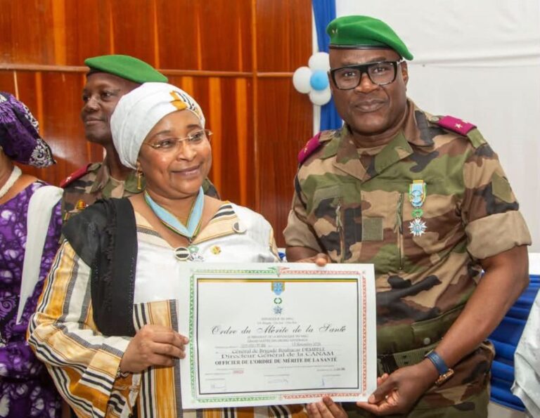 La CANAM adresse ses plus vives félicitations à son Directeur Général pour cette distinction hautement méritée et lui souhaite plein succès dans la poursuite de sa noble mission au service de la protection sociale au Mali.