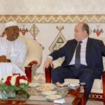 Au cœur de ce déplacement figure une audience avec le président de la République algérienne démocratique et populaire, Abdelmadjid Tebboune. Le Premier ministre Abdoulaye Maïga est porteur d’un message du Président de la Transition malienne, le Général d’Armée Assimi Goïta, à son homologue algérien.