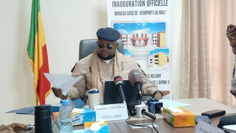 À l’ouverture des travaux, le PDG des Aéroports du Mali, Lassina Togola, a donné le ton. Pour lui, ces sessions constituent avant tout des moments de dialogue et d’évaluation. « Nos sessions sont toujours pour moi des moments privilégiés pour vous rencontrer et importants pour nous tous de se réunir et évaluer les progrès réalisés », a-t-il déclaré, tout en invitant les administrateurs à regarder au-delà du bilan pour mieux anticiper les défis à venir.