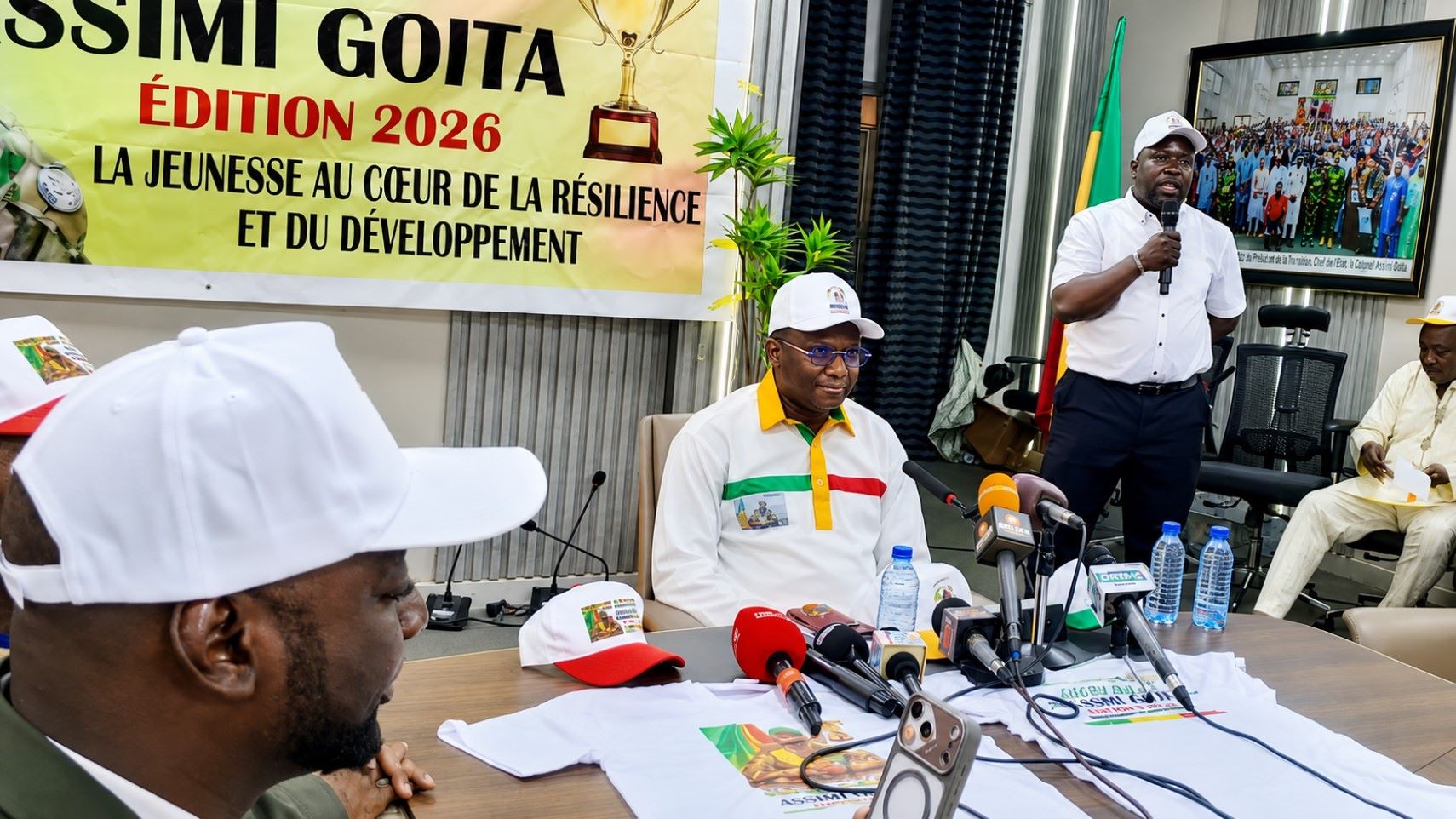 Le compte à rebours est lancé. À quatre jours du coup d’envoi, la commission d’organisation de la Super Coupe du Général d’Armée Assimi Goïta, édition 2026, a dévoilé les grandes lignes de cette sixième édition. Face aux journalistes réunis au Palais des Pionniers, le président de la commission d’organisation, le commissaire-colonel Cheick Mamadou Cherif Tounkara, a présenté une compétition qui entend dépasser le simple cadre sportif.