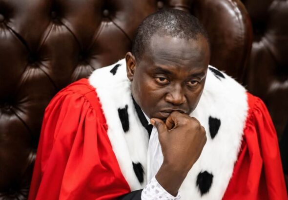 Où est passé Algassimou Diallo, ancien Avocat Général près la Cour Suprême de Guinée ? L’inquiétude est au plus haut ce samedi après la publication d’un communiqué au ton grave rédigé par son collectif d’avocats.