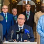 Alger entend par ailleurs réactiver les mécanismes institutionnels de coopération avec Bamako. Sifi Ghrieb a notamment évoqué la Grande Commission mixte de coopération, considérée comme un instrument important pour structurer les relations entre les deux pays.