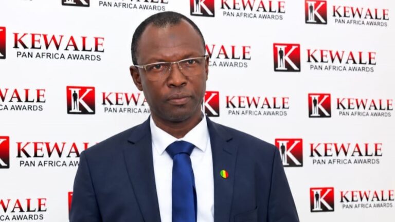 Acteur de la société civile dans la région de Kayes, particulièrement à Keniéba, Mamadou N’fa Kouyaté s’illustre notamment dans les domaines de la médiation, du dialogue communautaire, de la cohésion sociale et du développement local.