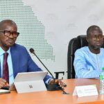 Entendus conjointement, le Directeur général du Trésor et le Payeur général ont précisé les modalités de contrôle exercées par le Trésor public sur ce type de programme. Ils ont d’abord indiqué que les crédits concernés étaient des crédits de transfert logés dans un compte de dépôt.