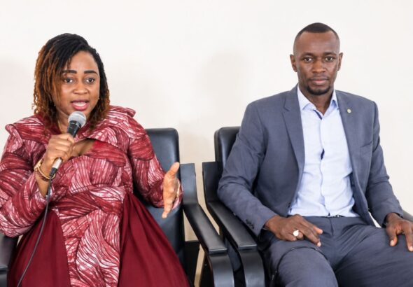 Il est des parcours qui se construisent loin des projecteurs, à force de sacrifices, de convictions et de défis relevés. Celui de Sy Aminata Makou Traoré en est une illustration. À 36 ans, mère de trois enfants, ceinture noire 6e dan de taekwondo, titulaire d’un master 2 en outils de contrôle de gestion et d’un master 1 en management du sport, elle incarne une trajectoire où l’ambition personnelle se conjugue avec la volonté de faire évoluer les mentalités.
